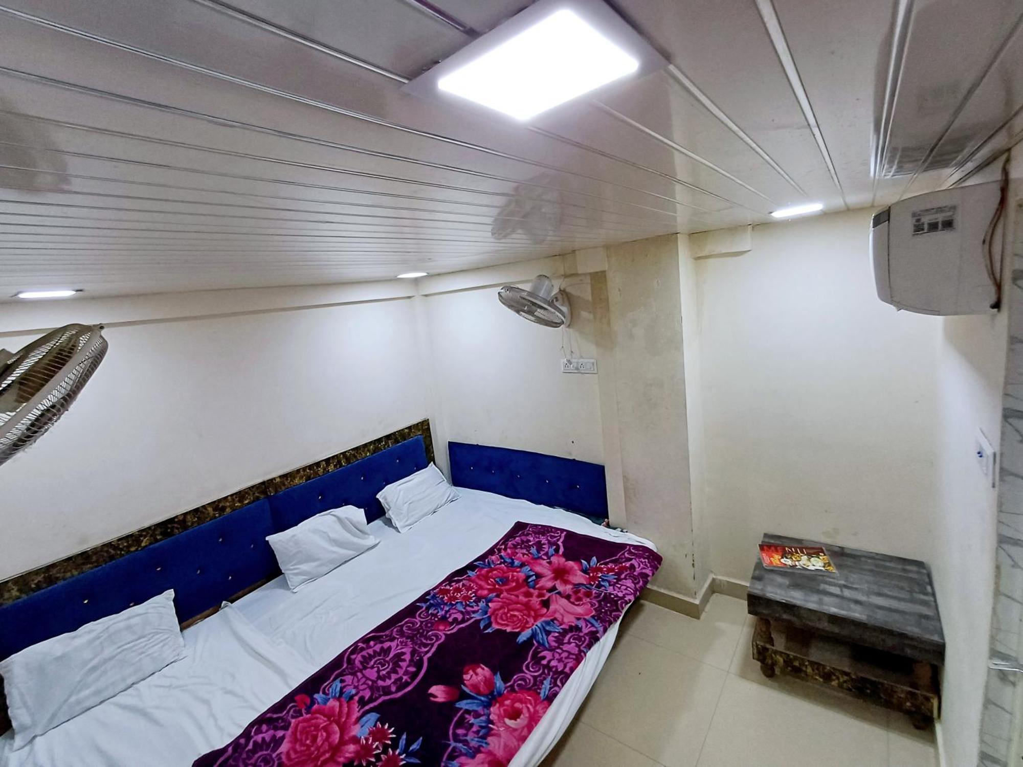 Hotel Blue Tower Inn Ujjain Exterior foto